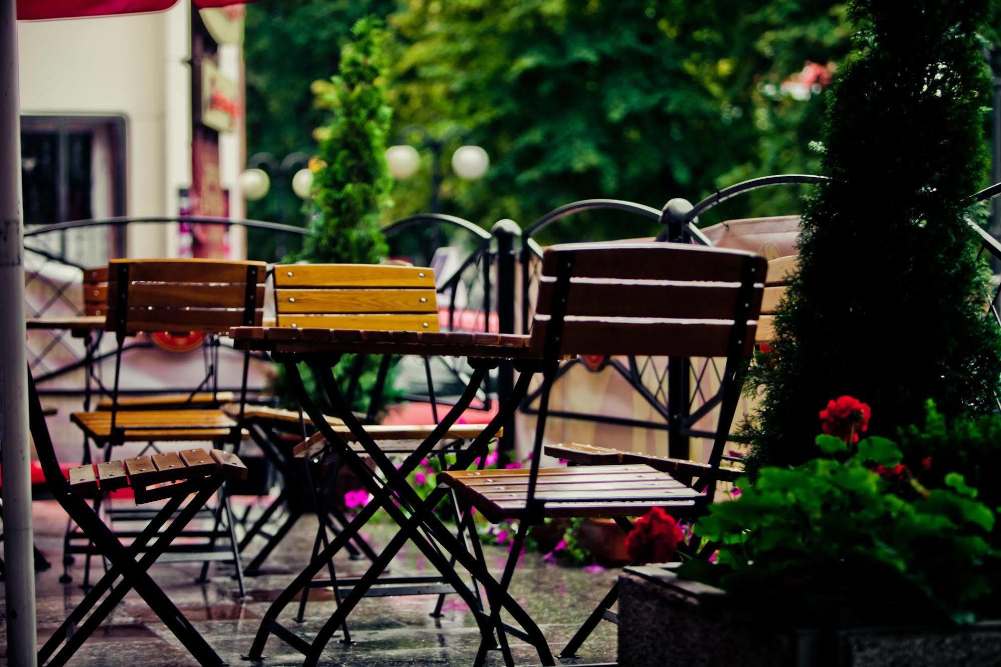 Hotel Mazowiecki Tomaszów Mazowiecki エクステリア 写真